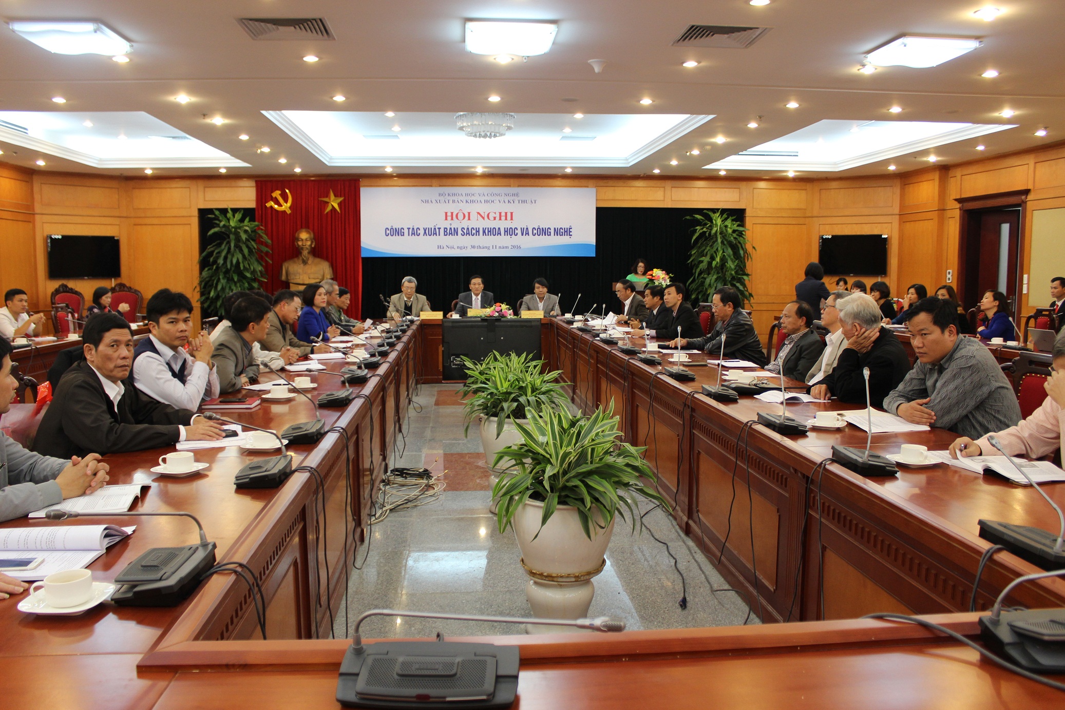  Tìm hướng đi mới cho Nhà xuất bản Khoa học và Kỹ thuật