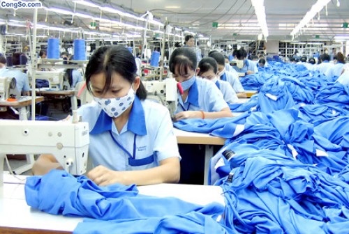 Không thúc đẩy R&D, doanh nghiệp (DN) mãi chỉ là “nhà gia công”