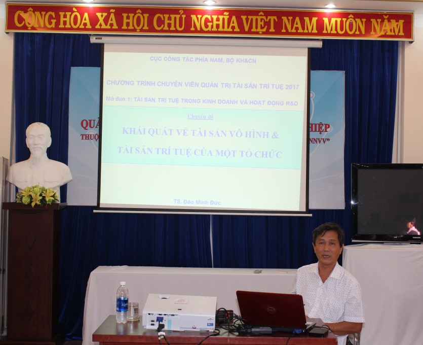 Khai giảng Khoá đào tạo “Quản trị tài sản trí tuệ trong doanh nghiệp” tháng 10/2017